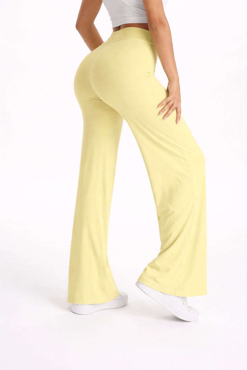 SculptFlow™ Flare Leggings